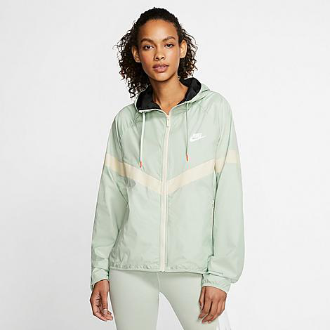 nike women's sportswear windrunner