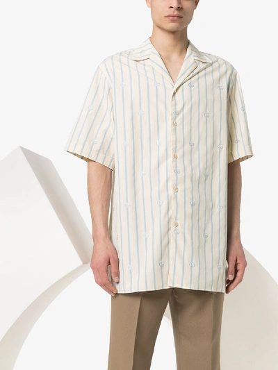Shop Gucci Gg Iconic Print Cotton Bowling Shirt In Neutrals