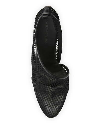 Shop Bottega Veneta 95mm Mesh/leather Pumps With Ankle Chain In Black