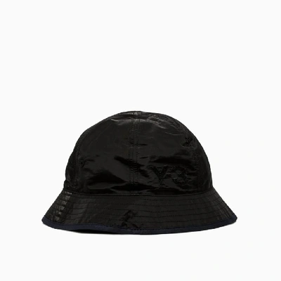Shop Y-3 Rev Bucket Hat Fs3322 In Legink