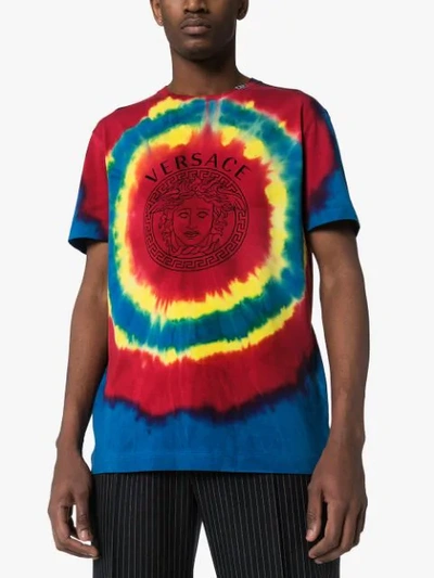 Shop Versace Medusa Tie-dye T-shirt In Red