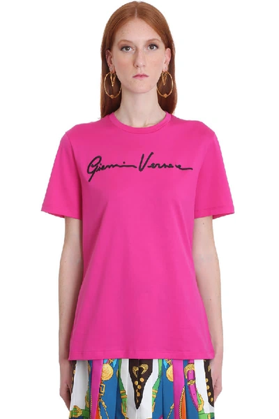 Shop Versace T-shirt In Rose-pink Cotton