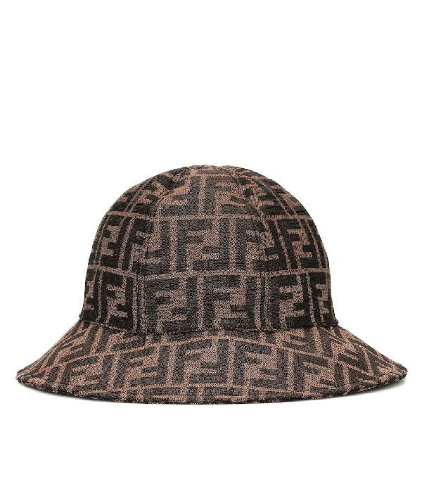 fendi logo hat