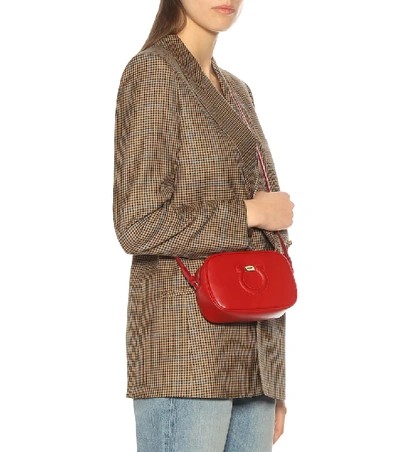 Shop Ferragamo City Goncho Leather Shoulder Bag In Red