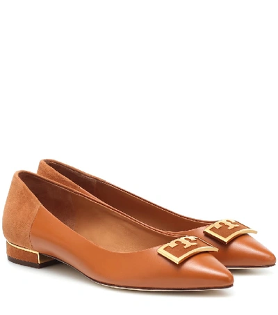 Shop Tory Burch Gigi Leather Ballet Flats In Brown