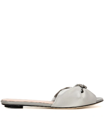 Shop Oscar De La Renta Satin Slip-on Sandals In Silver