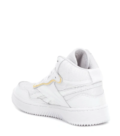Shop Victoria Beckham Dual Court Ii Leather Sneakers In White