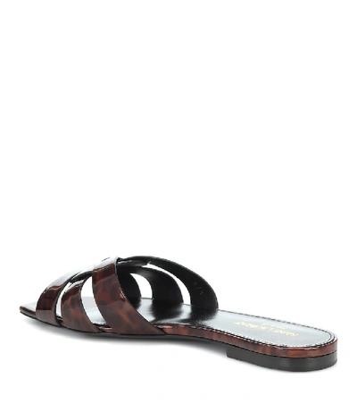 Shop Saint Laurent Nu Pieds 05 Patent Leather Sandals In Brown