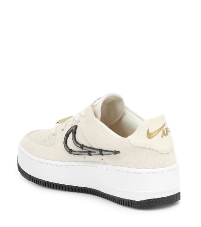 Air Force 1 Sage绒面革运动鞋