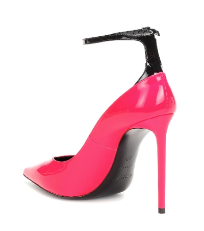 Shop Saint Laurent Zoe 105 Patent-leather Pumps In Pink