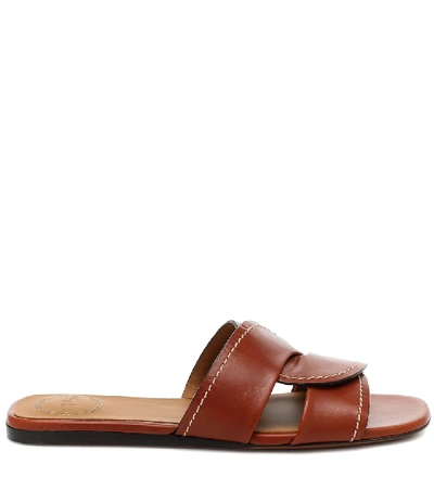 Shop Chloé Candice Leather Slides In Brown