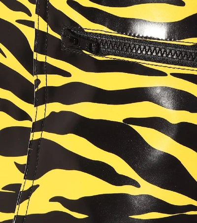 Shop Kwaidan Editions Tiger-print Vinyl Skirt In Yellow