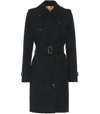 Shop Burberry The Kensington Cotton Trench Coat In Black