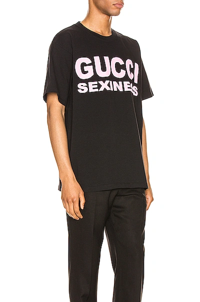 Shop Gucci Logo Tee In Black & Pink