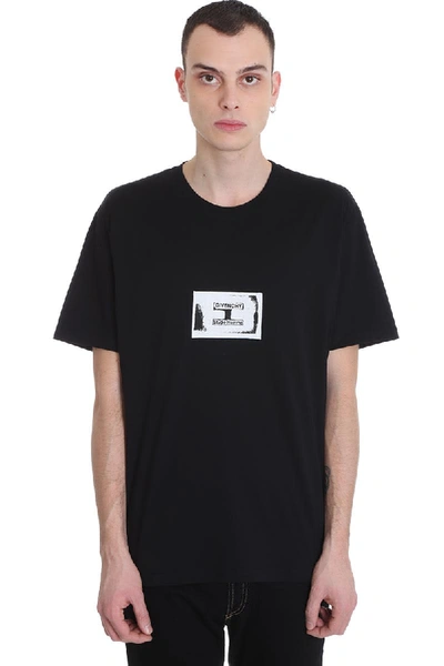 Shop Givenchy T-shirt In Black Cotton