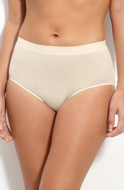 Shop Wacoal B Smooth Briefs In Ivory