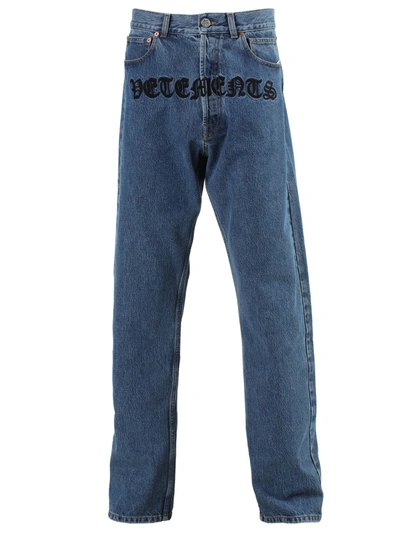 Shop Vetements Gothic Print Logo Jeans Blue