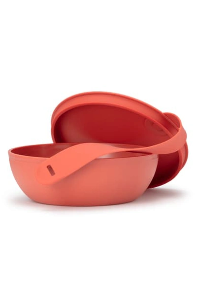 Shop W & P Design Porter Reusable Portable Lidded Bowl In Red