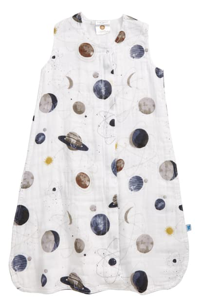 little unicorn wearable blanket