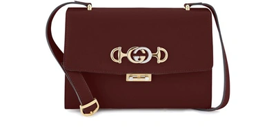 Shop Gucci Zumi Shoulder Bag In Burgundy