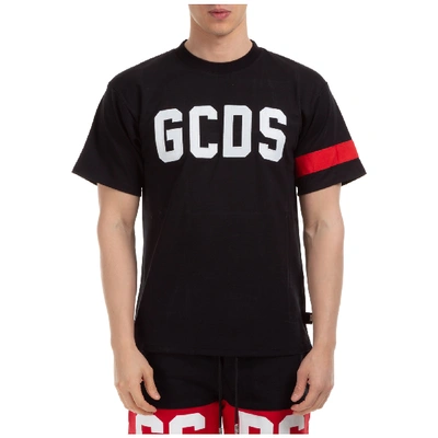 Shop Gcds Men's Short Sleeve T-shirt Crew Neckline Jumper  Logo In Black