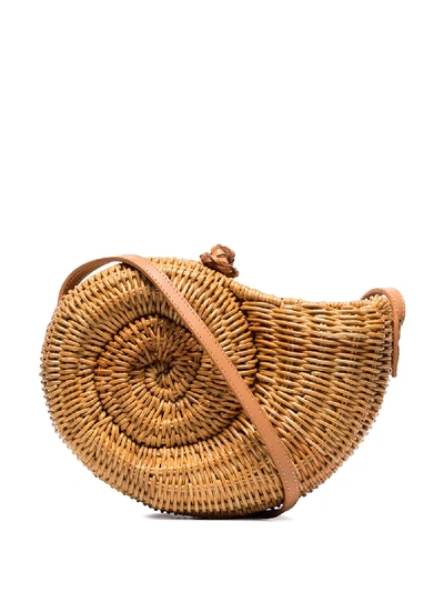 Shop Aranaz Schultertasche Aus Bast In Neutrals