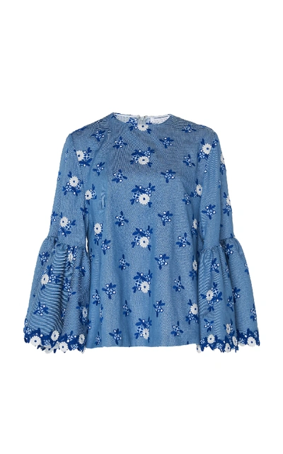 Shop Andrew Gn Floral-print Fluted Sleeve Cotton Top In Blue