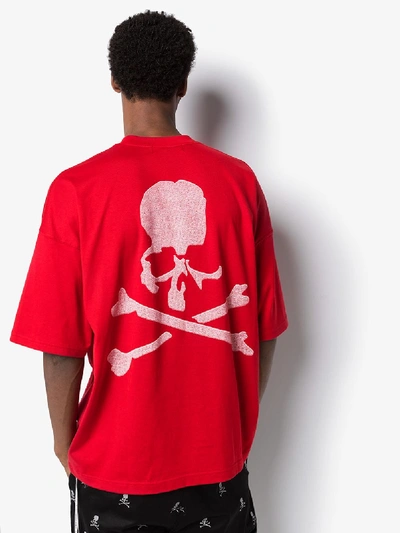 Shop Mastermind Japan Logo Print Cotton T-shirt In Red