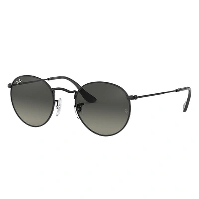 Shop Ray Ban Sunglasses Man Round Flat Lenses - Black Frame Grey Lenses 53-21