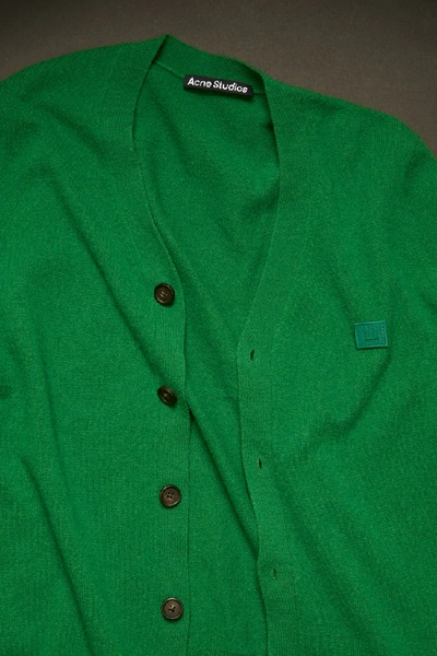 V领羊毛开衫 深绿色