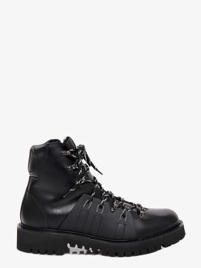 rubber walking boots