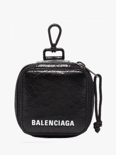 Shop Balenciaga 'weekend' Mini-tasche In Black