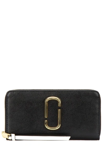 Shop Marc Jacobs The Snapshot Standard Continental Wallet In Black