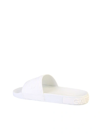 Shop Dolce & Gabbana Logo Embossed Slides In White