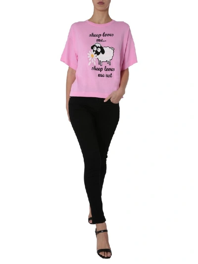 Shop Boutique Moschino Crewneck T In Pink