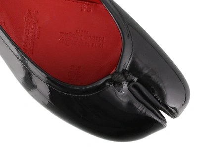 Shop Maison Margiela Tabi Flat Shoes In Black