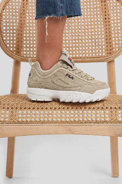 Shop Fila Disruptor S Low Wmn Sneaker Beige In Whitecap Grey