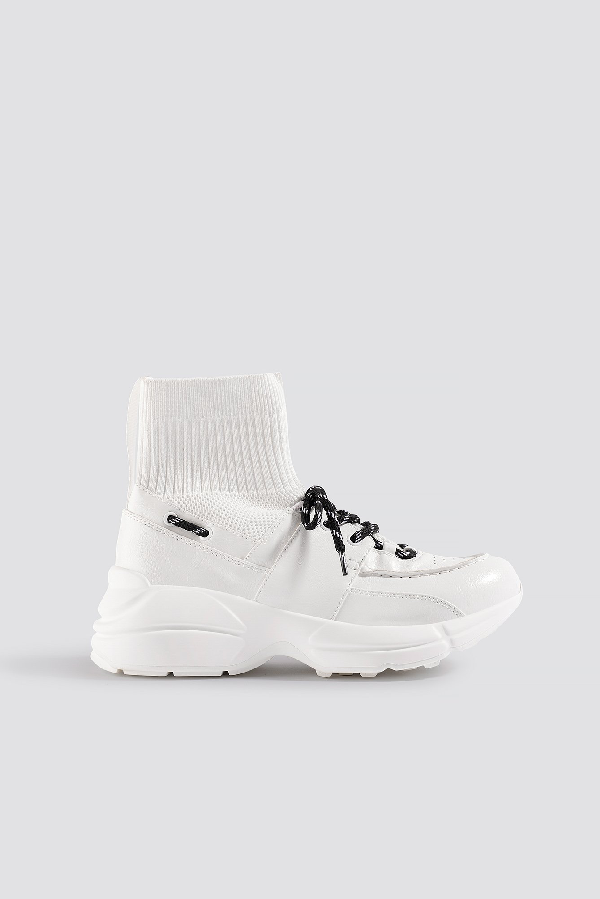 high top chunky trainers