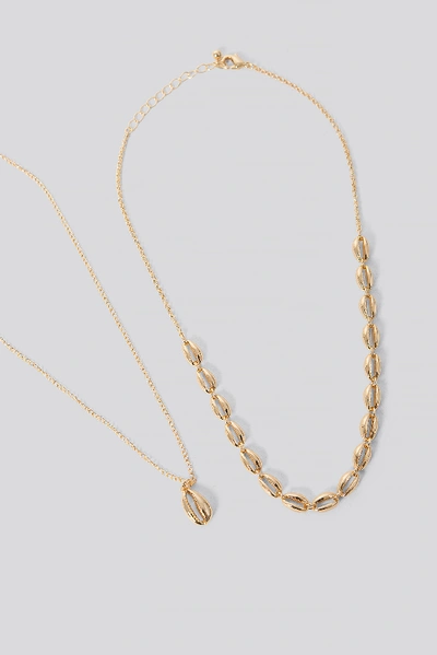 Shop Na-kd 2-pack Shell Detail Necklace - Gold