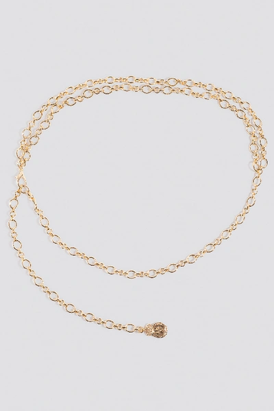 Shop Na-kd Hammered Pendant Chain Belt - Gold