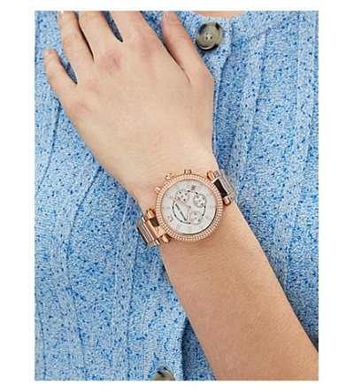 Michael Kors Watch for Women Parker, Chronograph Movement, 39 mm Rose Gold  Stainless Steel Case with a Stainless Steel Strap, MK5491 : Michael Kors:  : Fashion