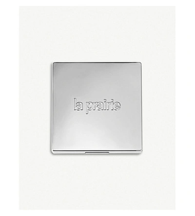 La Prairie Caviar-infused Compact Foundation 9g In Nc-10 Porcelaine Blush