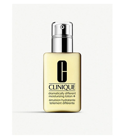 Shop Clinique Dramatically Different Moisturising Lotion+ In Na