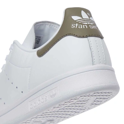 Shop Adidas Originals Stan Smith Trainers – White / Trase Cargo