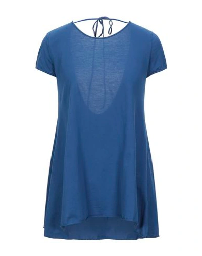 Shop Liviana Conti T-shirts In Blue