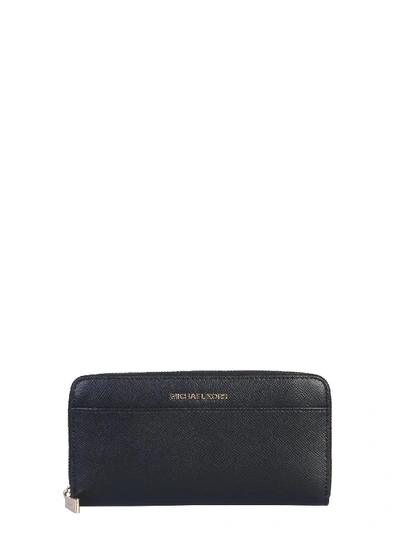 Shop Michael Michael Kors Continental Jet Set Wallet In Nero