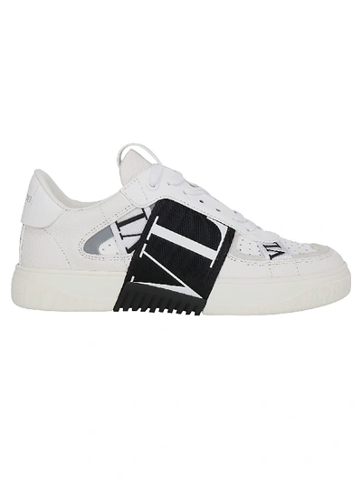 Shop Valentino Sneakers In Bianco Nero