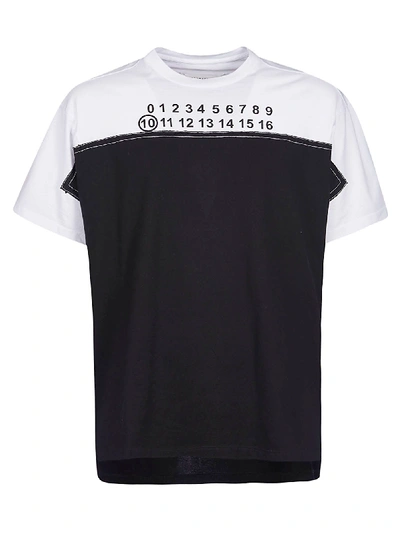 Shop Maison Margiela Encircled Number Print T-shirt In Black/white