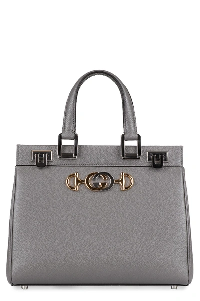 Shop Gucci Zumi Grainy Leather Handbag In Grigio