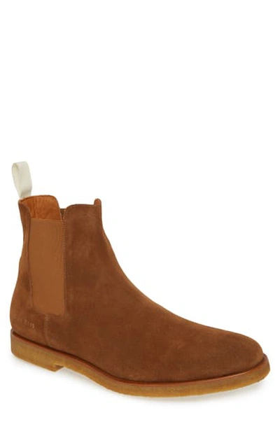 Shop Common Projects Chelsea Boot In Tobacco